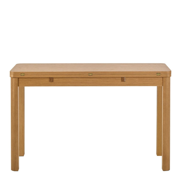 Southampton 2-4 Seater Extendable Rectangular dining table in Matt Oak 45-90cm