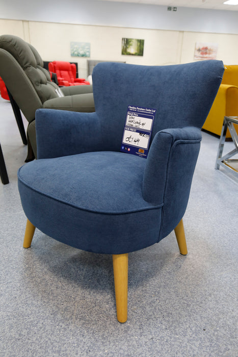 Easy Armchair-Cheshire Furniture Outlet