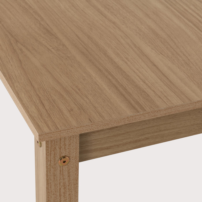 Santana 1+4 Dining Set – Light Oak/Rattan Effect Close Up of corner