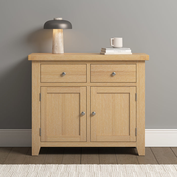 Windsor 2 Door 2 Drawer Sideboard – Natural Oak
