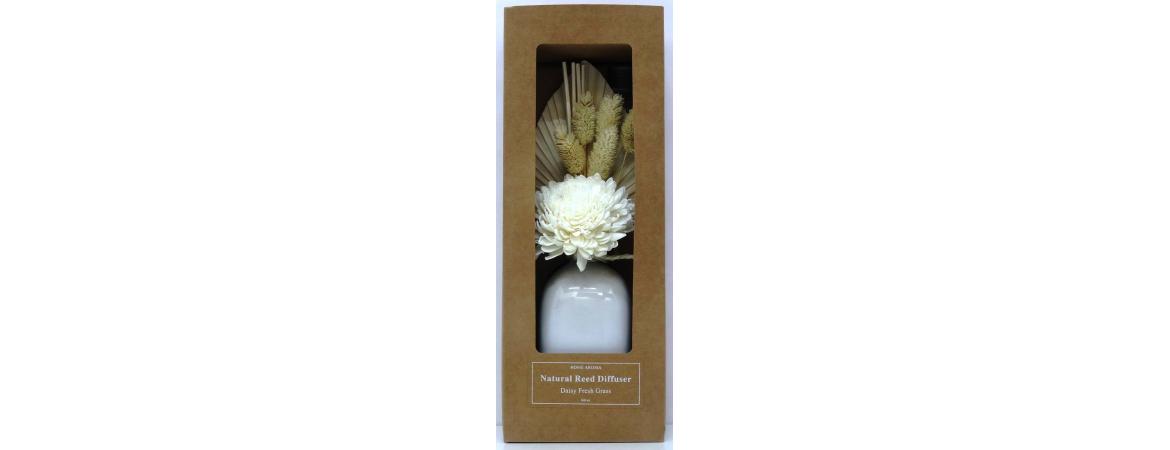 Diffuser - Fresh Grass with Sola wood Juhi Flower-Cheshire Furniture Outlet